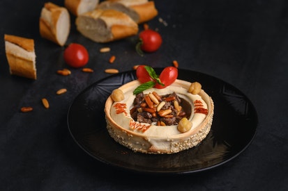 Hummus with Korma